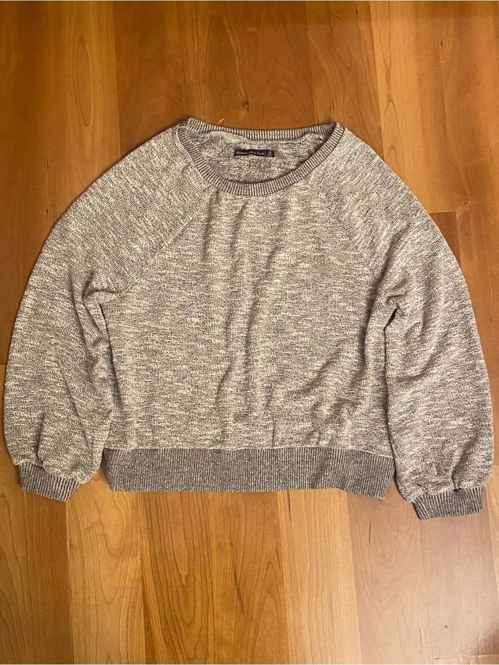 Abercrombie & Fitch Marled Light Gray Crewneck Sweater